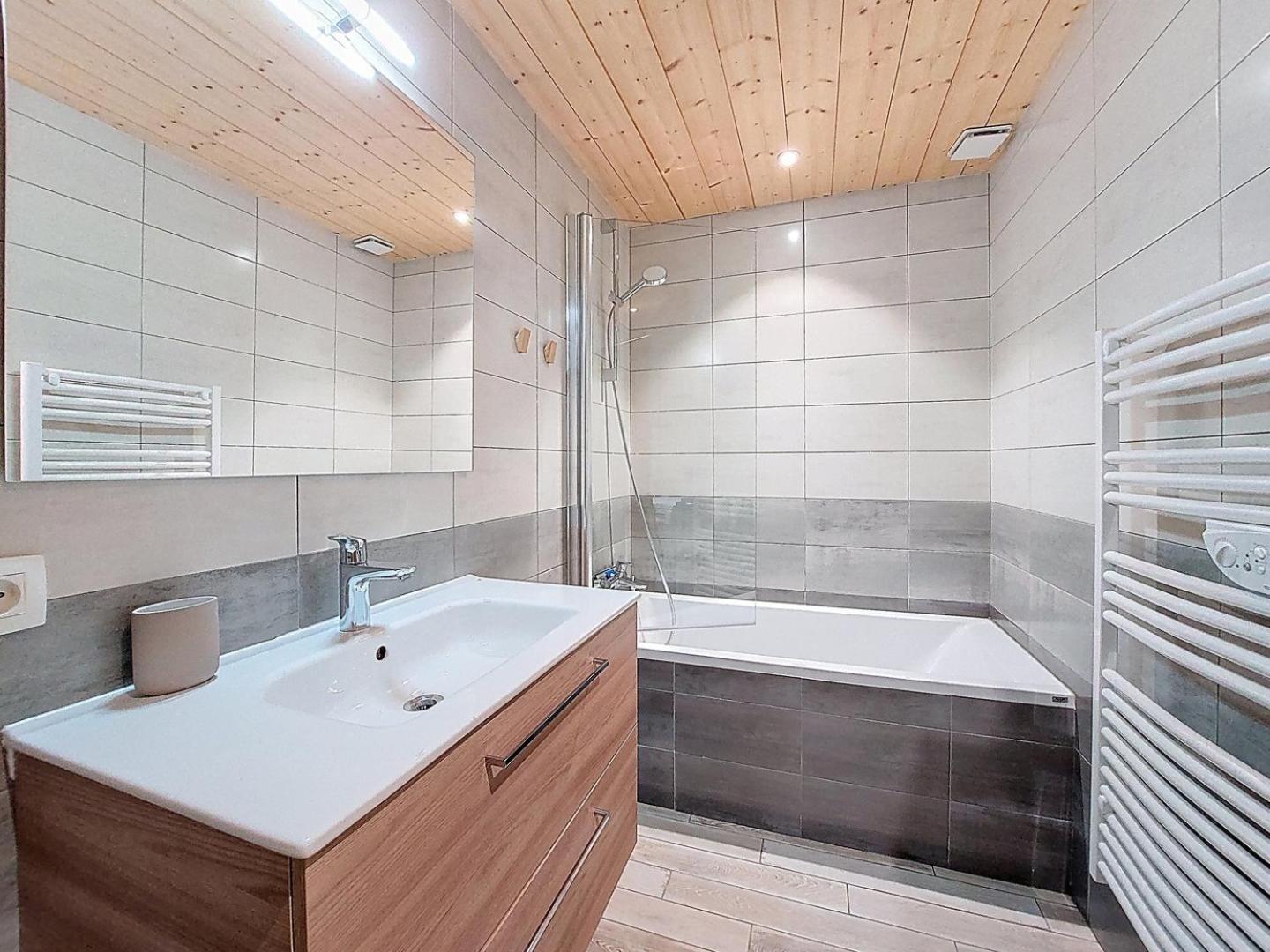 Appartement-3-Chambres-8-Couchages-Wifi-Montriond-Chebourins Zewnętrze zdjęcie